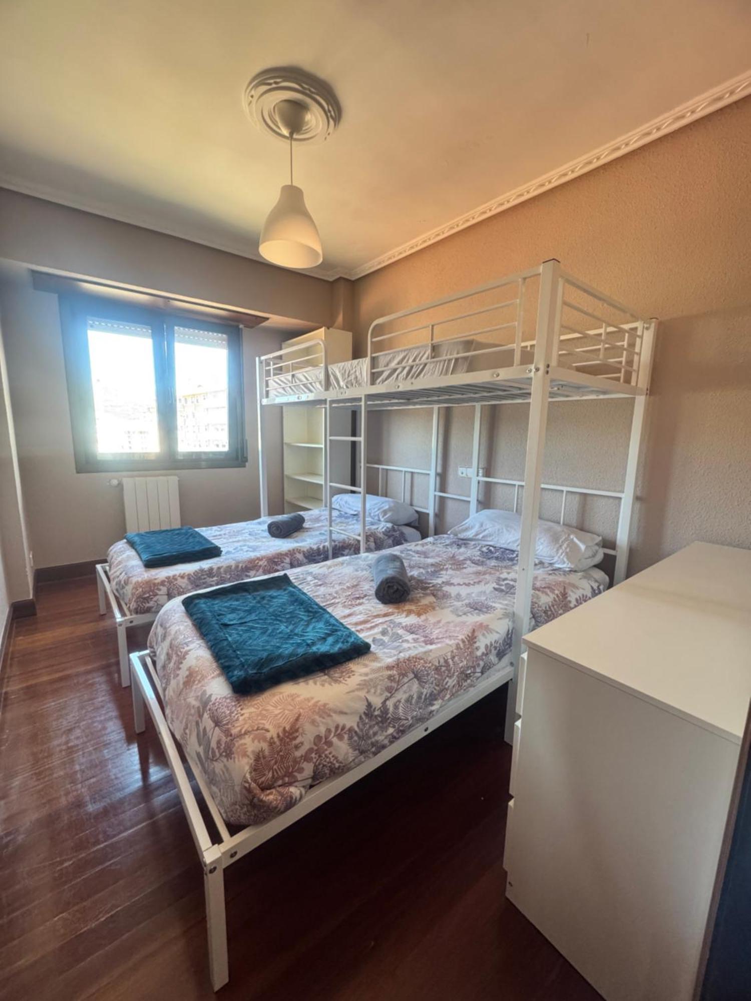 Muskiz Retreat, Playa 5 Mins, Wifi Gratis Bagian luar foto